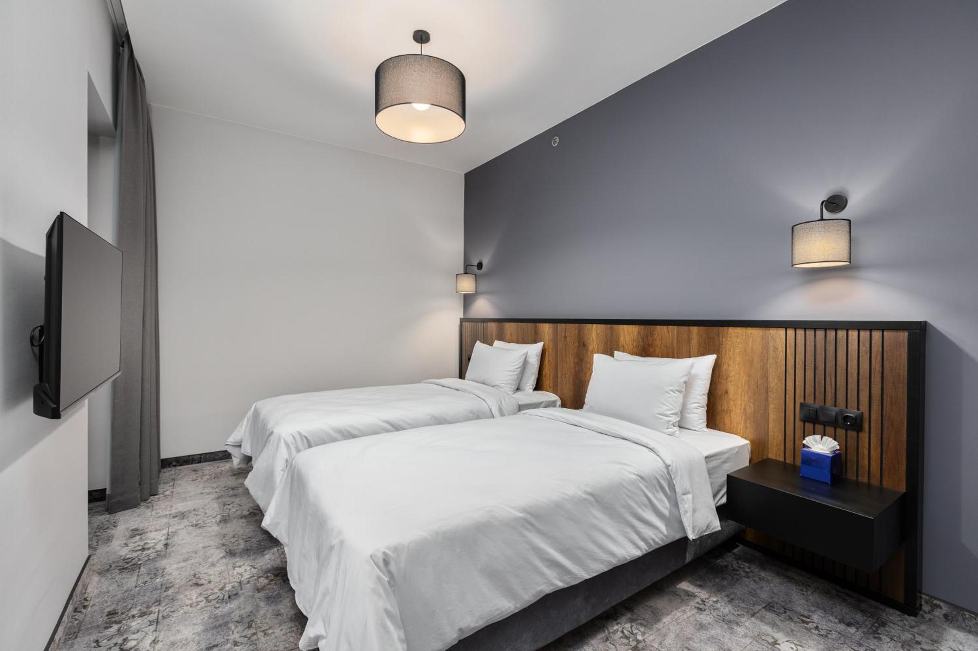 Hotel Qvevrebi Telavi Kültér fotó