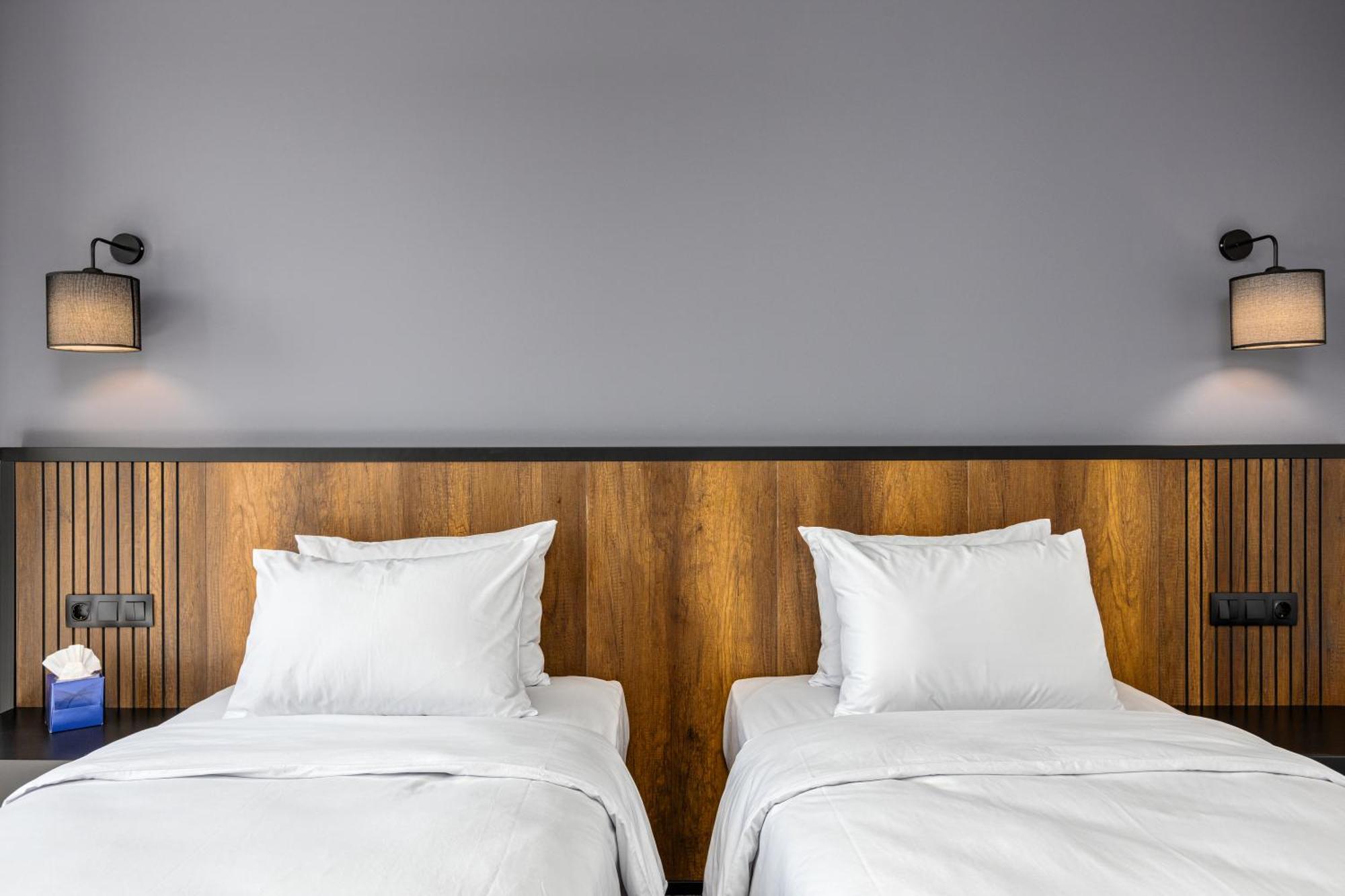 Hotel Qvevrebi Telavi Kültér fotó
